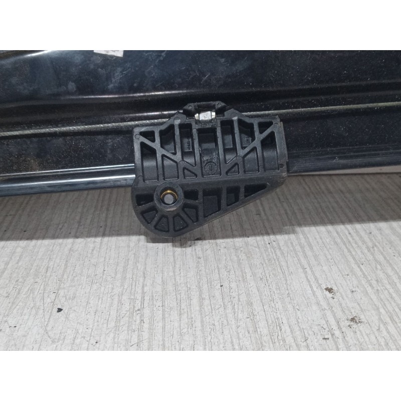 Recambio de elevalunas electrico delantero izquierdo para bmw 7 (e65, e66, e67) 735 i, li referencia OEM IAM 7138861.E  