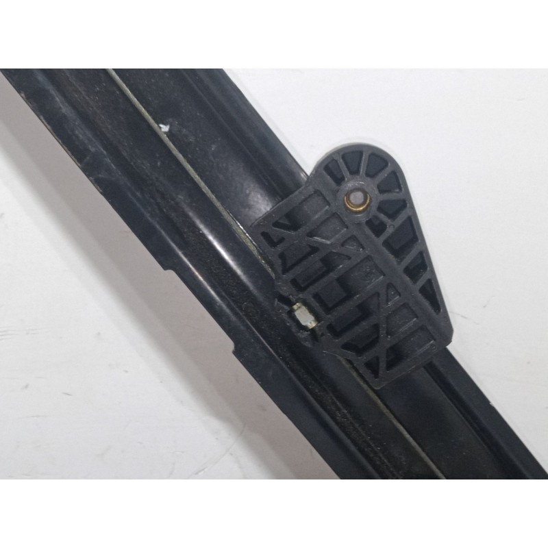 Recambio de elevalunas electrico delantero izquierdo para bmw 7 (e65, e66, e67) 735 i, li referencia OEM IAM 7138861.E  