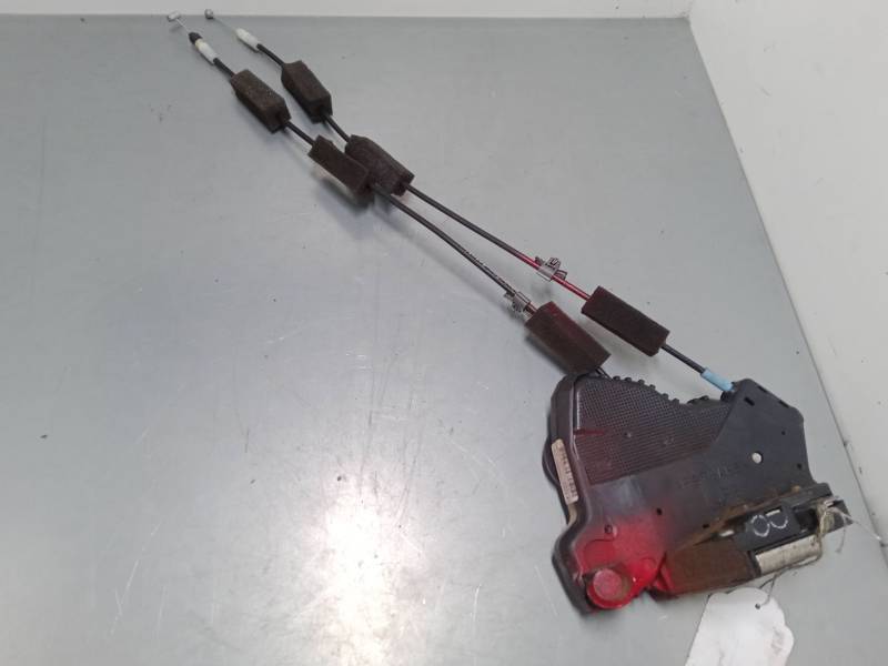 CERRADURA PUERTA DELANTERA DERECHA 
