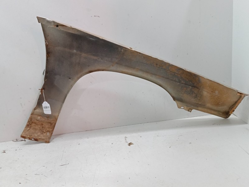 Recambio de aleta delantera izquierda para renault 11 (b/c37_) 1.1 (b/c371) referencia OEM IAM   