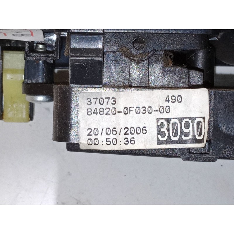 Recambio de mando elevalunas delantero izquierdo para toyota corolla verso (zer_, zze12_, r1_) 2.2 d-4d (aur10_) referencia OEM 