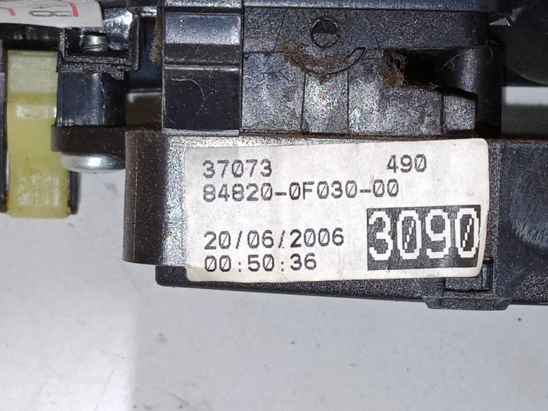 Recambio de mando elevalunas delantero izquierdo para toyota corolla verso (zer_, zze12_, r1_) 2.2 d-4d (aur10_) referencia OEM 