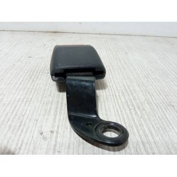 ANCLAJE CINTURON DELANTERO DERECHO 