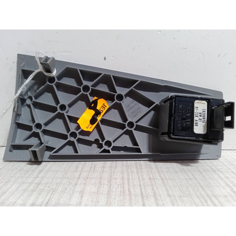 Recambio de mando elevalunas delantero derecho para bmw 7 (e65, e66, e67) 735 i, li referencia OEM IAM   