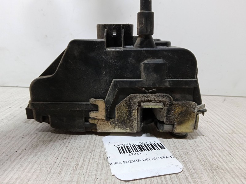 Recambio de cerradura puerta delantera izquierda para renault laguna ii (bg0/1_) 1.9 dci (bg08, bg0g) referencia OEM IAM   