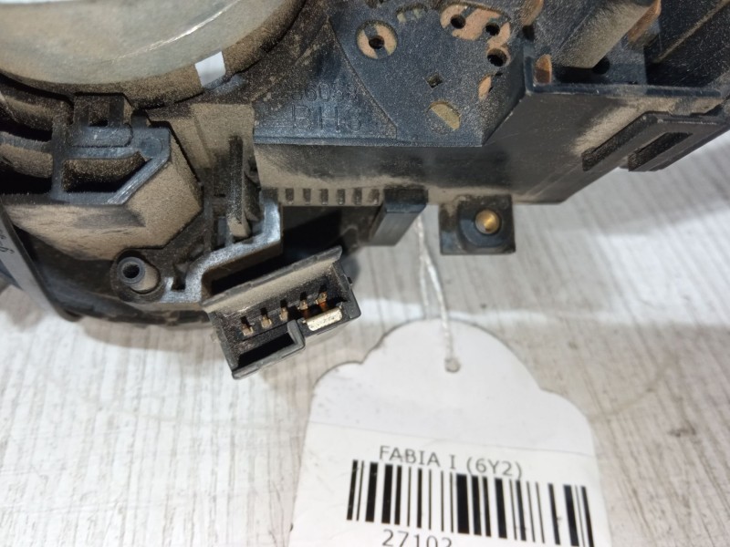 Recambio de mando luces para skoda fabia i (6y2) 1.4 referencia OEM IAM 8L0953513G  