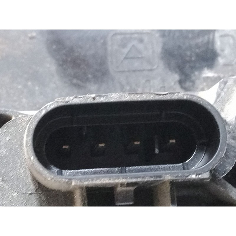 Recambio de cerradura puerta delantera izquierda para renault laguna ii (bg0/1_) 1.9 dci (bg08, bg0g) referencia OEM IAM   