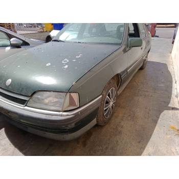OPEL OMEGA A Station Wagon (V87) de desguace