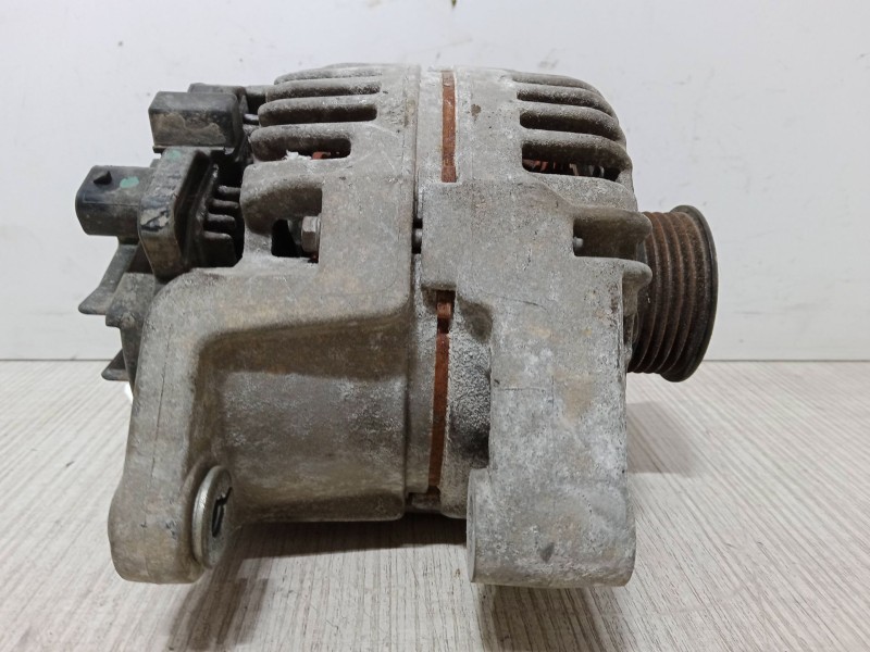 Recambio de alternador para opel corsa d (s07) 1.2 (l08, l68) referencia OEM IAM 0124325171  