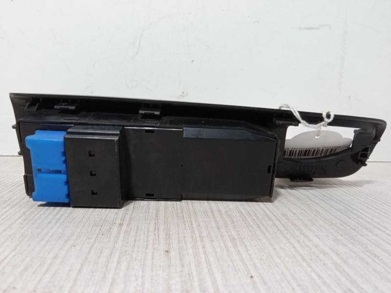 Recambio de mando elevalunas delantero izquierdo para chevrolet tacuma monospace (u100) 1.6 referencia OEM IAM 96190771  