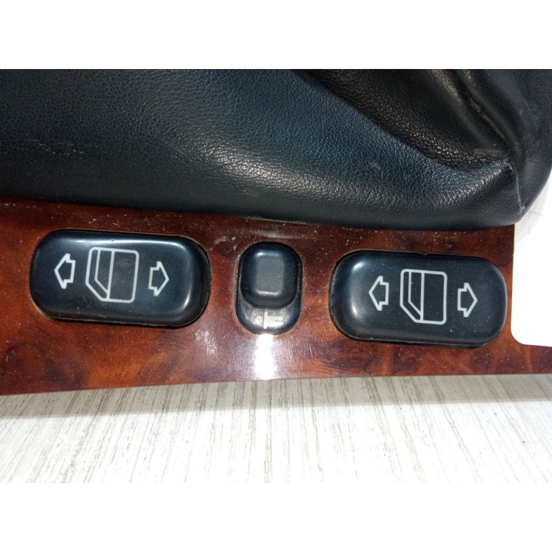 Recambio de mando elevalunas delantero izquierdo para mercedes-benz clase e (w210) e 230 (210.037) referencia OEM IAM 2108200110