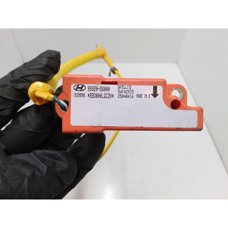 Recambio de cinturon con pretensor delantero derecho para hyundai santa fé i (sm) 2.0 crdi referencia OEM IAM CONSRSAirbagsensor