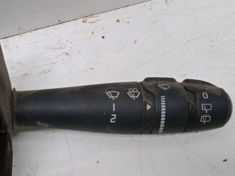 Recambio de mando luces para nissan almera ii hatchback (n16) 1.8 referencia OEM IAM V770043724976011000  