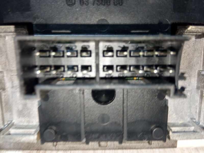 Recambio de mando elevalunas delantero izquierdo para mercedes-benz clase e (w210) e 230 (210.037) referencia OEM IAM 2108200110