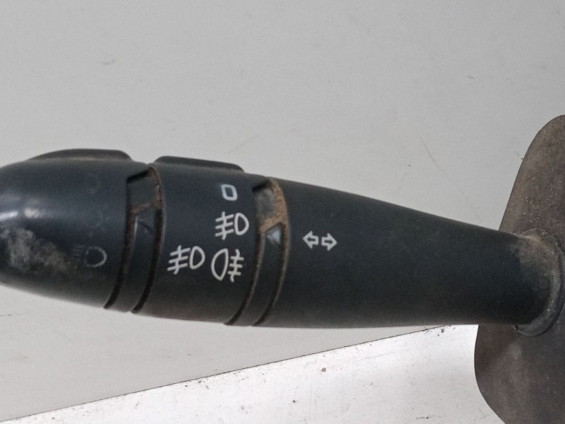 Recambio de mando luces para nissan almera ii hatchback (n16) 1.8 referencia OEM IAM V770043724976011000  