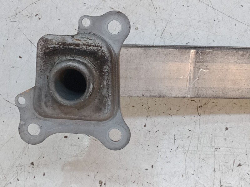 Recambio de refuerzo paragolpes delantero para audi a3 (8l1) 1.9 tdi referencia OEM IAM   