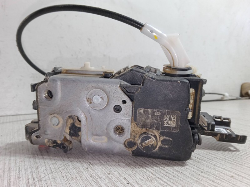 Recambio de cerradura puerta corredera derecha para peugeot partner tepee 1.6 bluehdi 100 referencia OEM IAM   