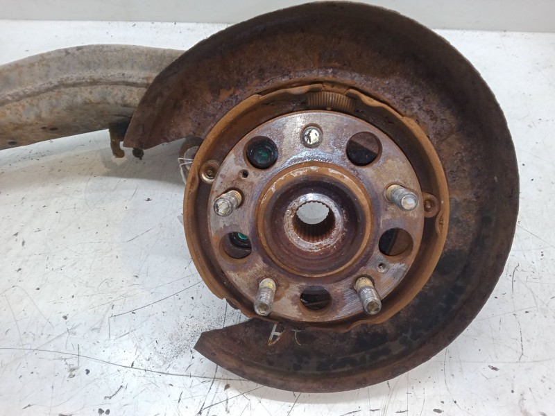 Recambio de mangueta trasera derecha para hyundai santa fé i (sm) 2.0 crdi referencia OEM IAM   