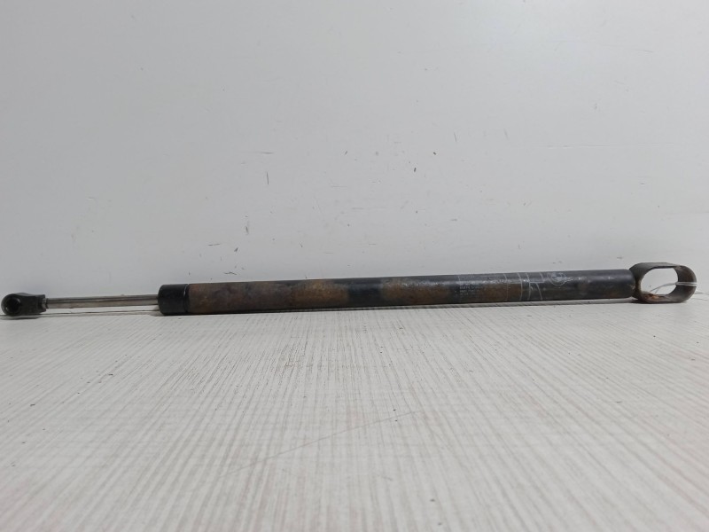 Recambio de amortiguador puerta tra drch para bmw 7 (e65, e66, e67) 735 i, li referencia OEM IAM   