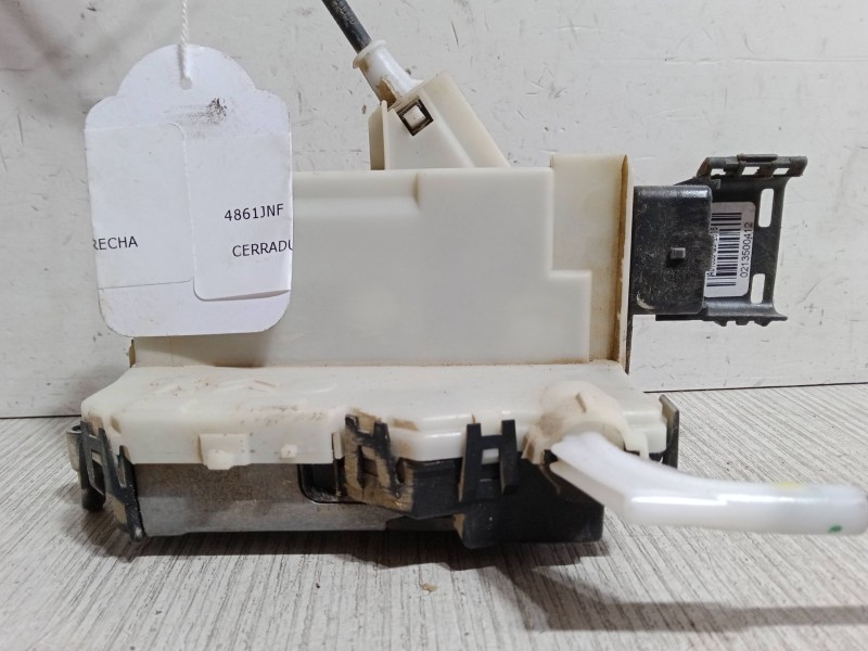 Recambio de cerradura puerta delantera derecha para peugeot partner tepee 1.6 bluehdi 100 referencia OEM IAM   