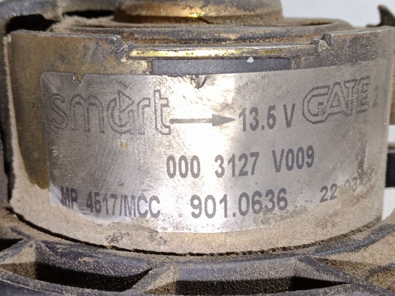 Recambio de electroventilador para smart fortwo coupé (450) 0.7 (450.352, 450.332) referencia OEM IAM 0003127V009  9010636