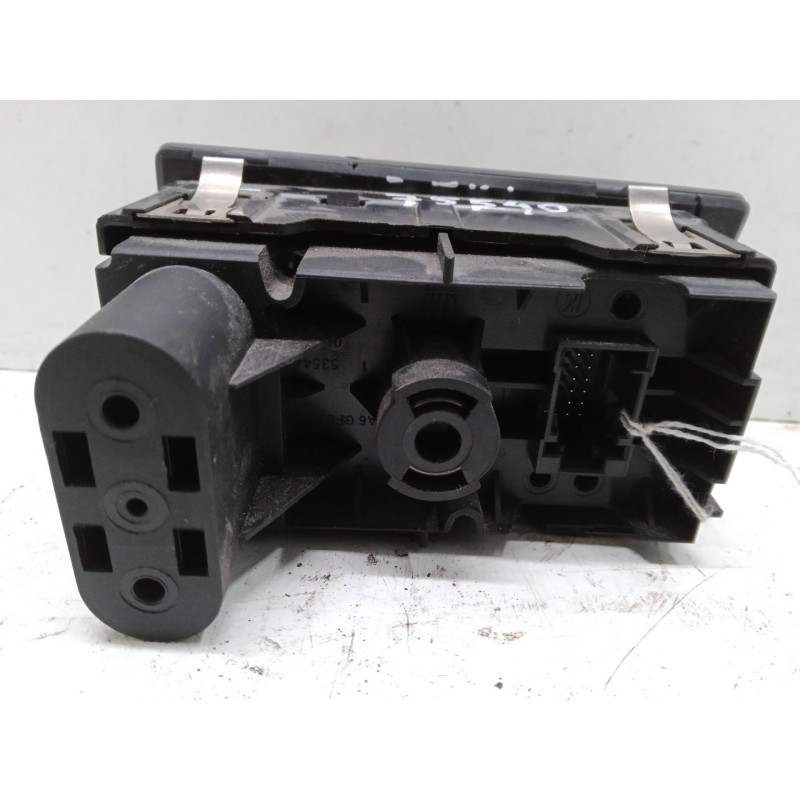 Recambio de conmutador de luces para opel zafira b furgoneta/monovolumen (a05) 1.9 cdti van (m75) referencia OEM IAM LK04060130 