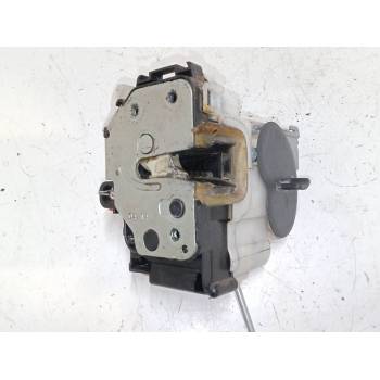CERRADURA MALETERO / PORTON 519103570 
