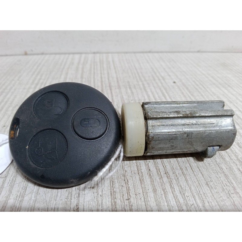 Recambio de clausor para smart fortwo coupé (450) 0.7 (450.352, 450.332) referencia OEM IAM   