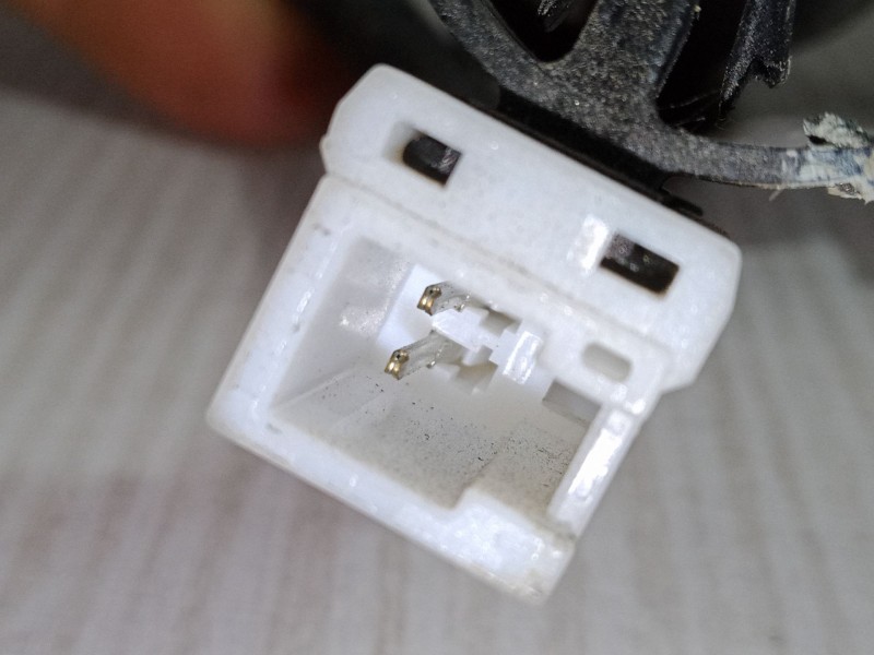 Recambio de anclaje cinturon trasero izquierdo para hyundai i10 ii (ba, ia) 1.0 referencia OEM IAM   