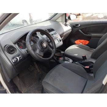 SEAT TOLEDO III (5P2)