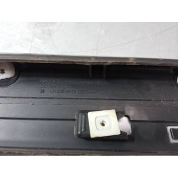 MOLDURA EXTERIOR IZQUIERDA 