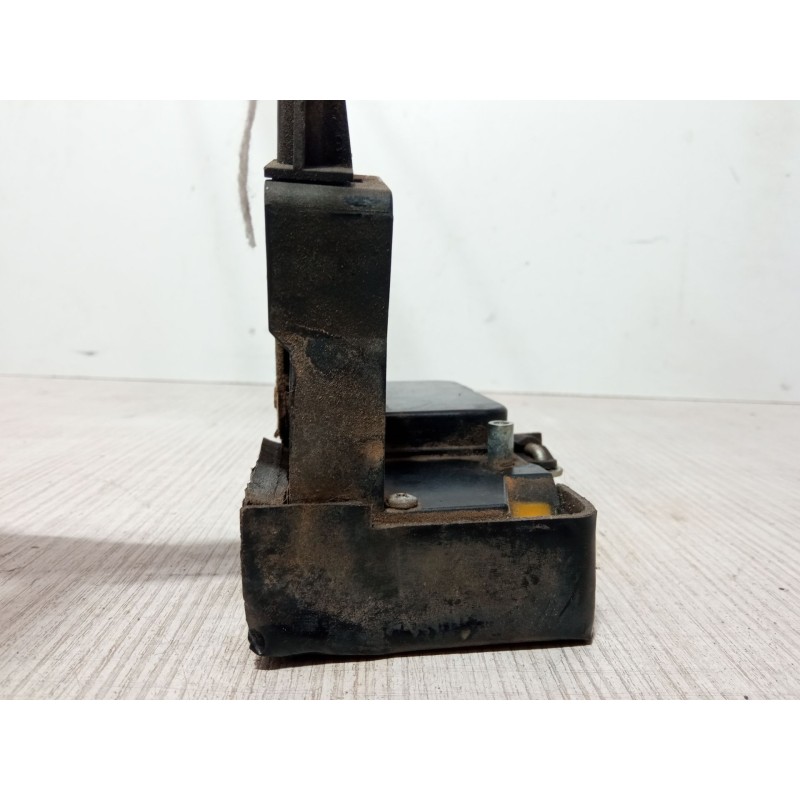 Recambio de cerradura puerta delantera derecha para ford fiesta v (jh_, jd_) 1.4 tdci referencia OEM IAM   