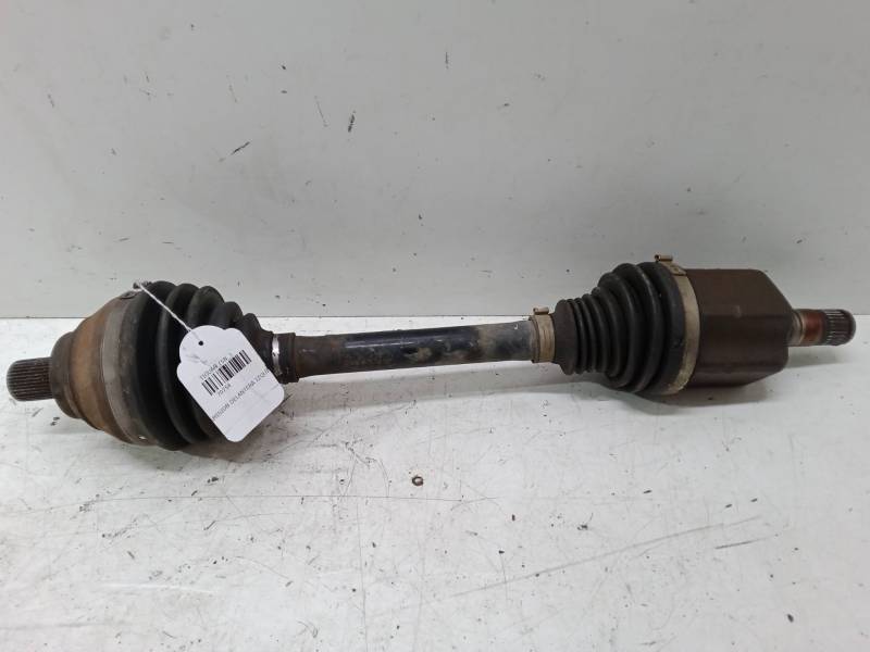 TRANSMISION DELANTERA IZQUIERDA 5N0407761M 