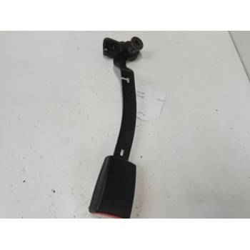 ANCLAJE CINTURON DELANTERO IZQUIERDO 