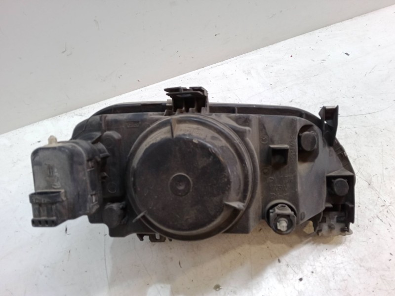 Recambio de faro izquierdo para renault megane i (ba0/1_) 1.9 d eco (ba0a, ba0u, ba0r) referencia OEM IAM   