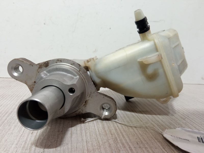 Recambio de bomba freno para opel corsa d (s07) 1.4 (l08, l68) referencia OEM IAM 204Y21766  