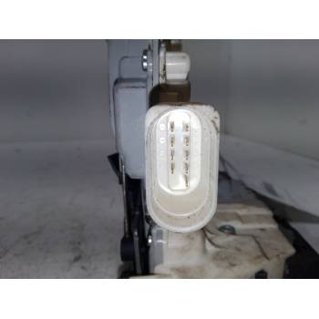 CERRADURA PUERTA DELANTERA IZQUIERDA 