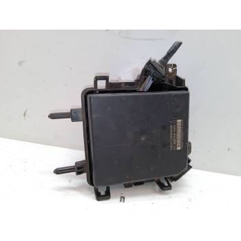 CAJA RELES / FUSIBLES 284B60008RE 
