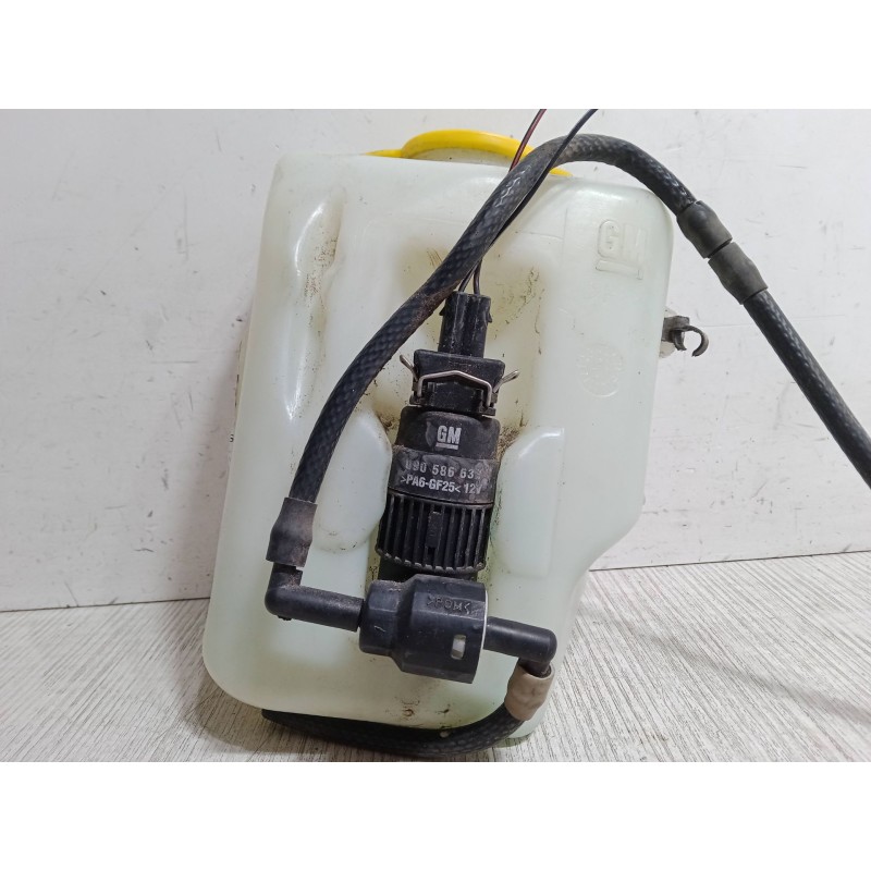 Recambio de botella liquido limpiaparabrisas para opel corsa c (x01) 1.2 (f08, f68) referencia OEM IAM   