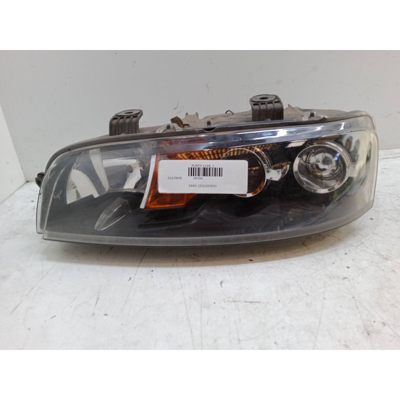 Recambio de faro izquierdo para fiat punto (188_) 1.2 60 (188.030, .050, .130, .150, .230, .250) referencia OEM IAM   
