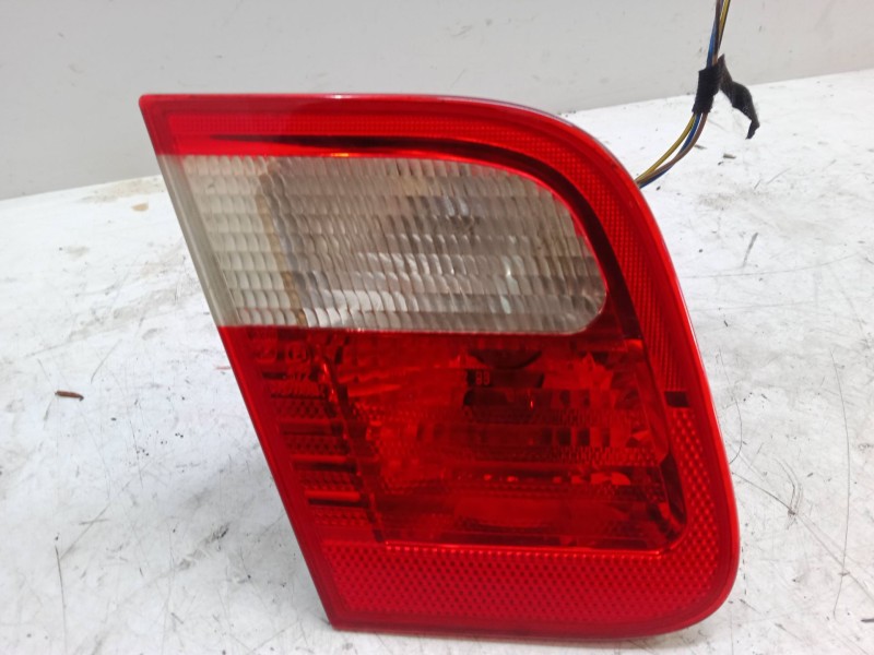 Recambio de piloto trasero porton izquierdo para bmw 3 (e46) 318 i referencia OEM IAM   