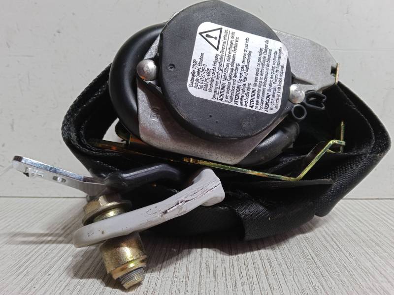 CINTURON SEGURIDAD DELANTERO DERECHO 