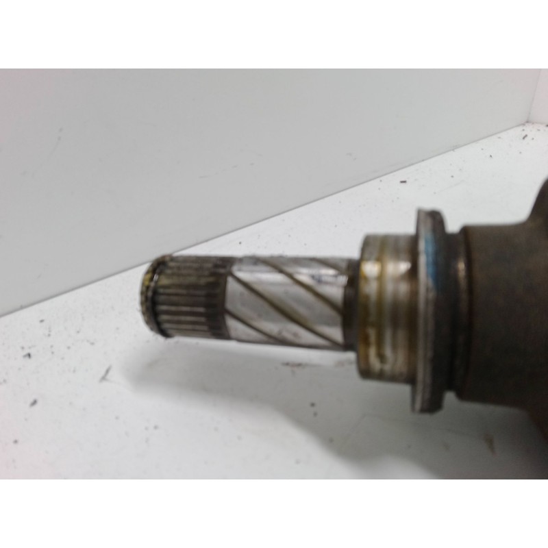 Recambio de transmision delantera izquierda para renault clio iii (br0/1, cr0/1) 1.4 16v referencia OEM IAM   