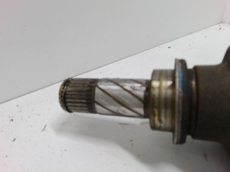 Recambio de transmision delantera izquierda para renault clio iii (br0/1, cr0/1) 1.4 16v referencia OEM IAM   