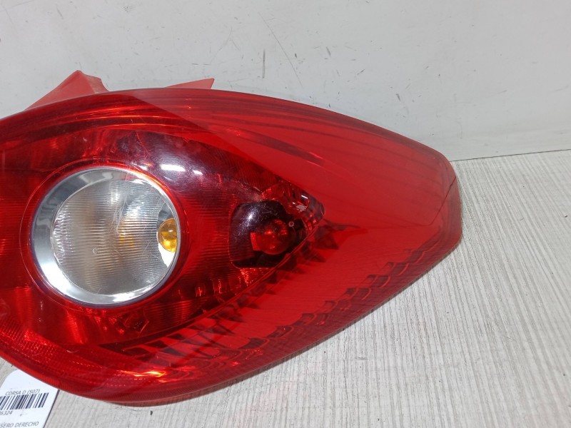 Recambio de piloto trasero derecho para opel corsa d (s07) 1.3 cdti (l08, l68) referencia OEM IAM   