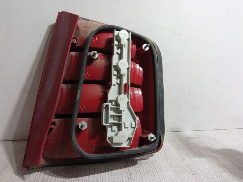 Recambio de piloto trasero izquierdo para skoda fabia i combi (6y5) 1.9 sdi referencia OEM IAM   