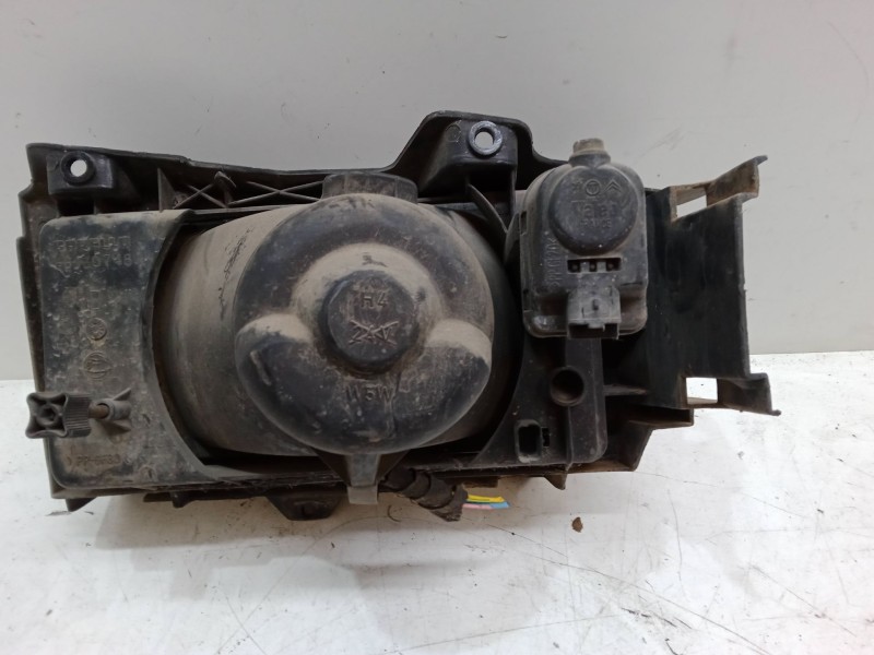 Recambio de faro derecho para peugeot expert (224_) 1.9 td referencia OEM IAM   