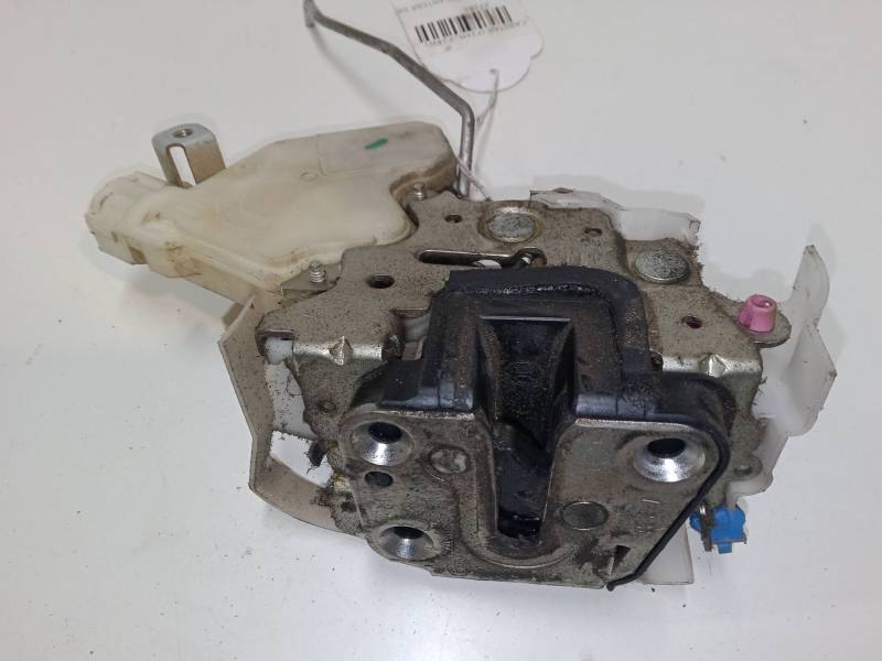 CERRADURA PUERTA DELANTERA DERECHA 80552AA20AR 