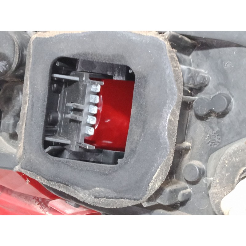 Recambio de piloto trasero derecho para opel corsa d (s07) 1.3 cdti (l08, l68) referencia OEM IAM   