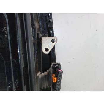 PUERTA TRASERA IZQUIERDA 